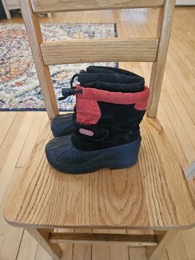 totes Kids Black and Red Waterproof Snow Boots